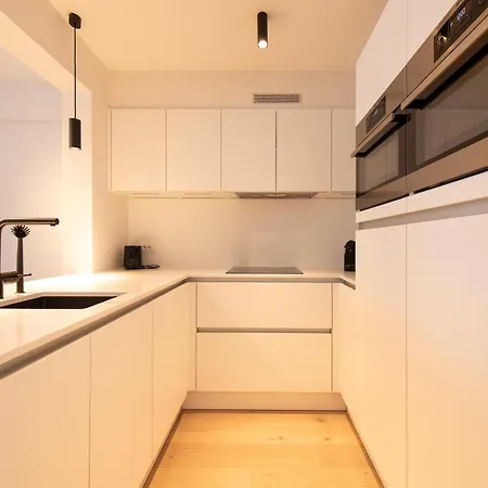 Apartment In Belgium Near & Centre *